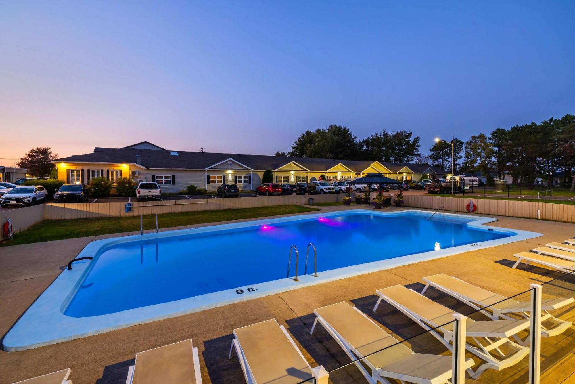Quality Inn & Suites Garden Of The Gulf Summerside Luaran gambar