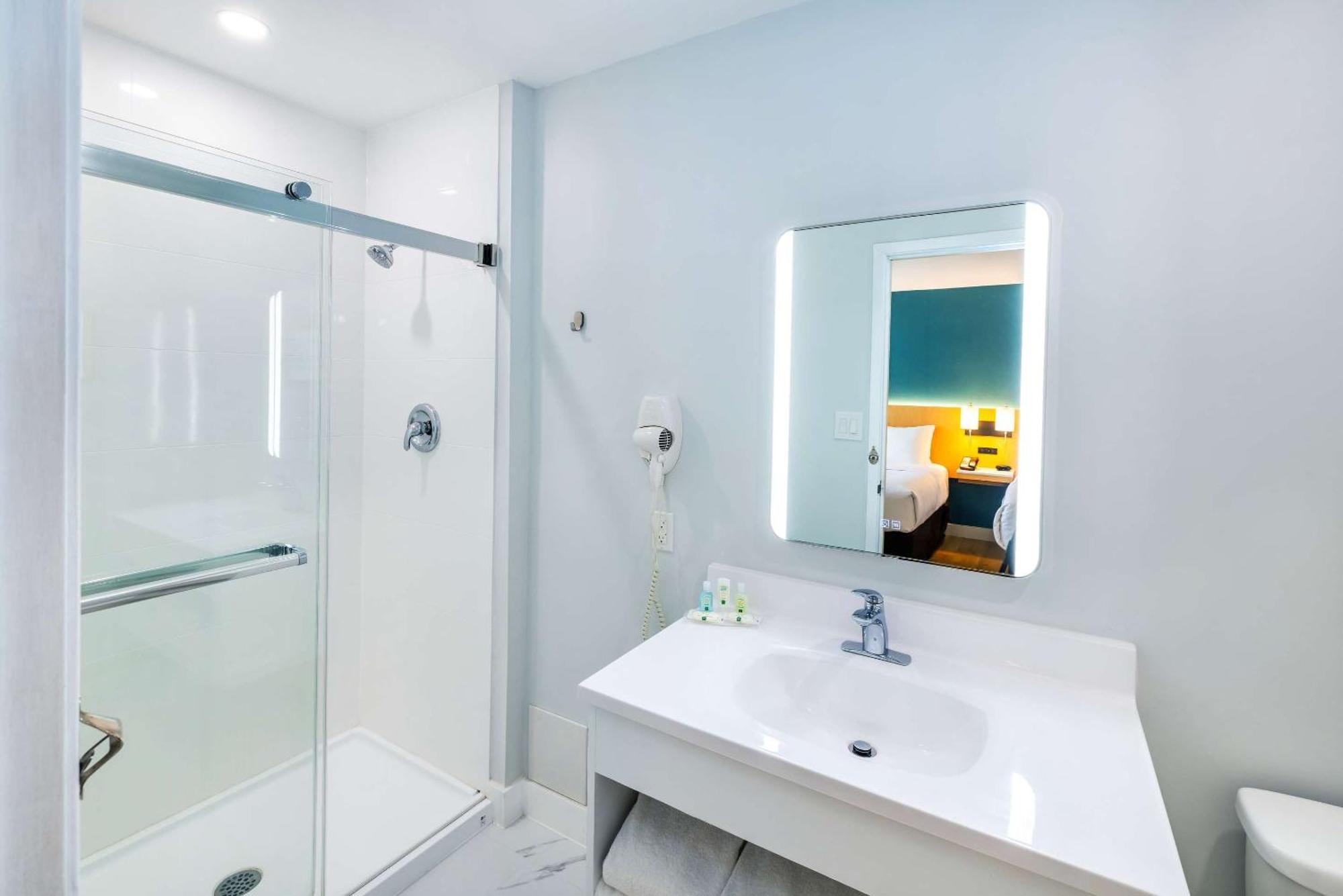 Quality Inn & Suites Garden Of The Gulf Summerside Luaran gambar